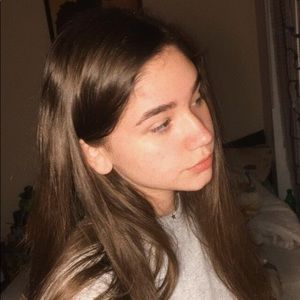 Meet your Posher, Ava